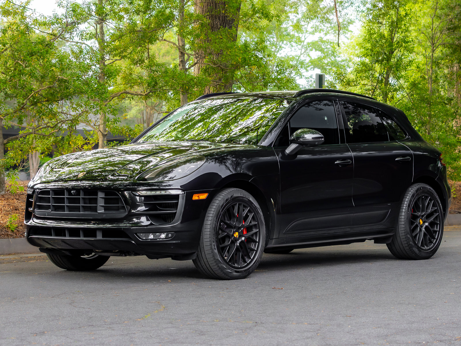 Used 2017 Porsche Macan GTS AWD/4WD image 50