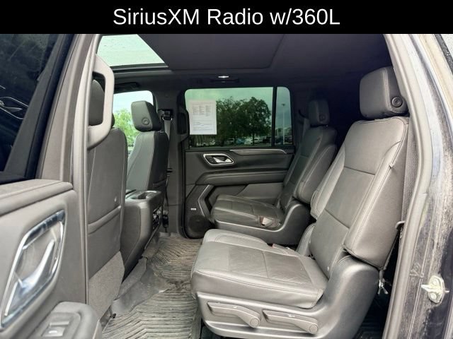 Certified 2023 Chevrolet Suburban Z71 w/ Luxury Package AWD/4WD image 9