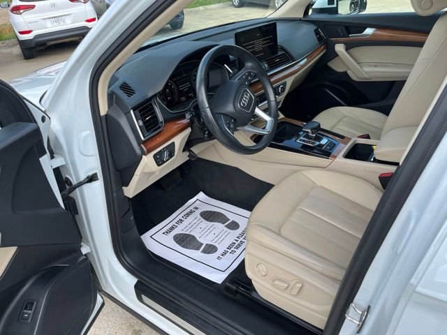Used 2021 Audi Q5 2.0T Premium Plus w/ Premium Plus Package AWD/4WD image 10