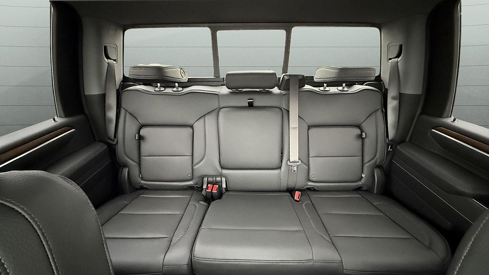 New 2026 GMC Sierra 3500 Denali w/ Denali Reserve Package AWD/4WD image 9
