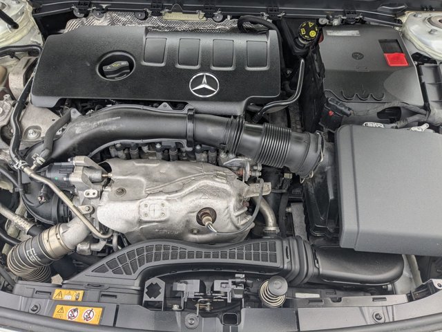 Used 2020 Mercedes-Benz CLA 250 image 23