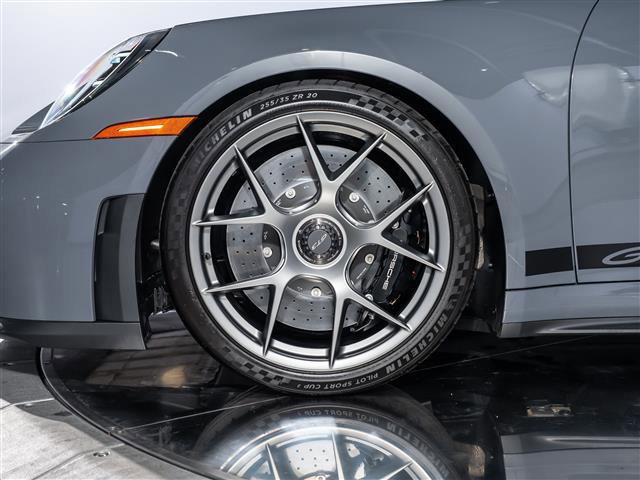 Certified 2025 Porsche 911 GT3 image 17