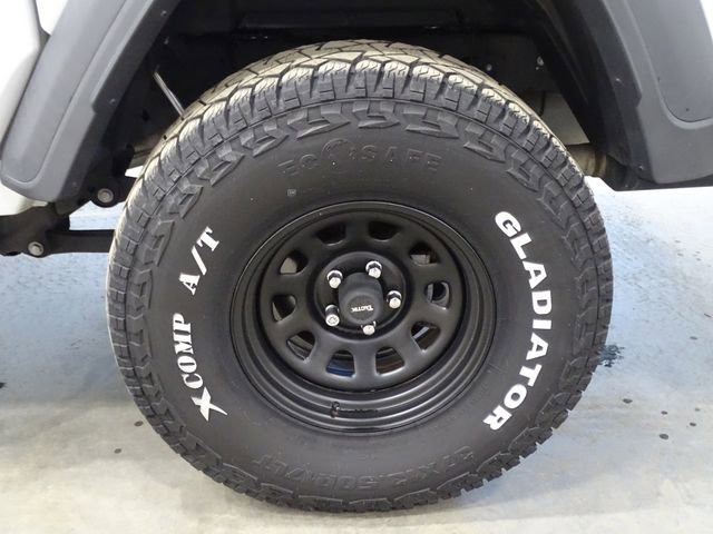 Used 2021 Jeep Gladiator Sport image 33