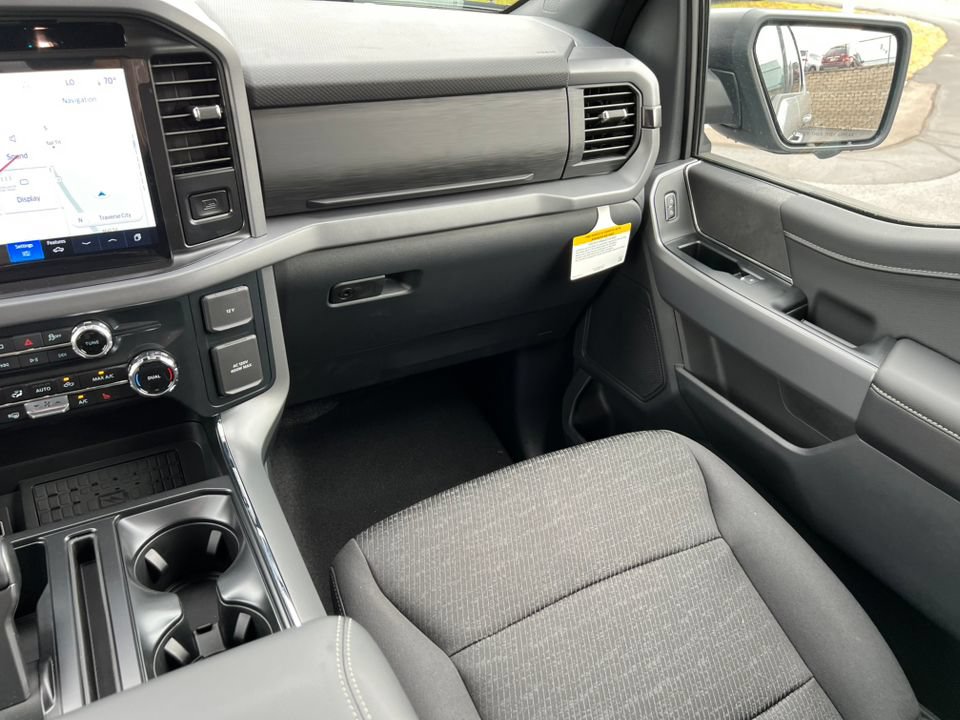Used 2025 Ford F150 XLT w/ Equipment Group 302A MID AWD/4WD image 34