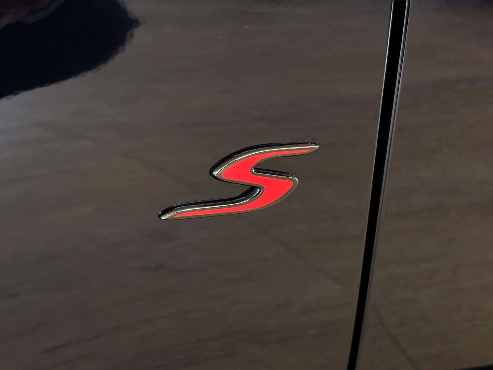 New 2026 Aston Martin V8 Vantage S image 11