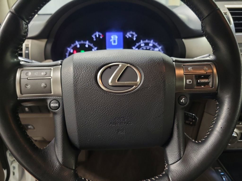 Used 2017 Lexus GX 460 w/ Navigation Package AWD/4WD image 19