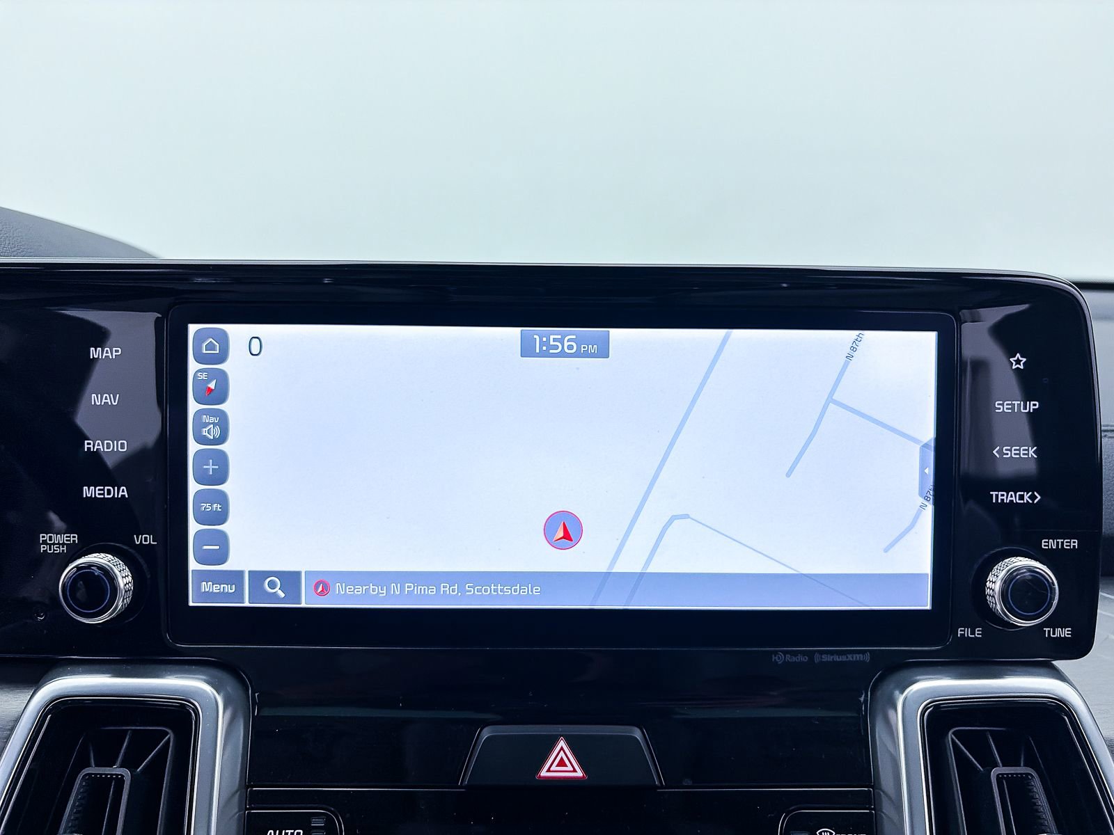 Used 2023 Kia Sorento SX AWD/4WD image 6