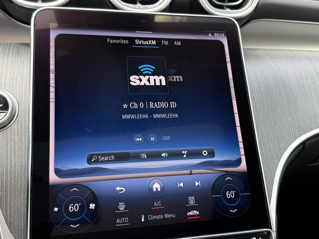 Used 2023 Mercedes-Benz GLC 300 4MATIC image 10