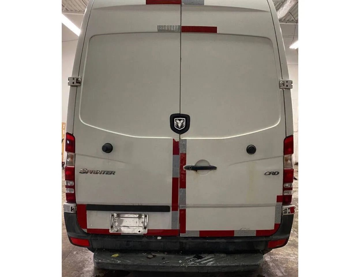 Used 2008 Dodge Sprinter 3500 image 3