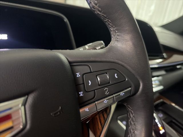 Used 2024 Cadillac Escalade ESV Premium Luxury w/ Performance Package AWD/4WD image 19