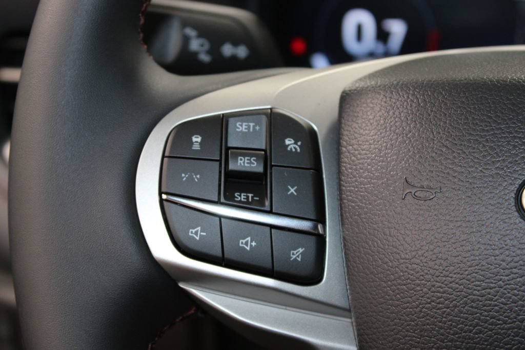 New 2026 Ford Explorer Active RWD image 36