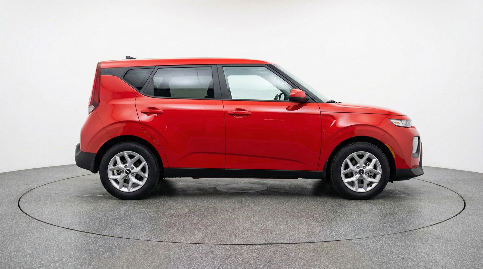 Used 2025 Kia Soul LX w/ LX Technology Package image 11