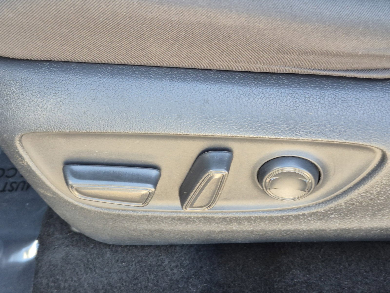 Certified 2023 Toyota RAV4 XLE AWD/4WD image 15