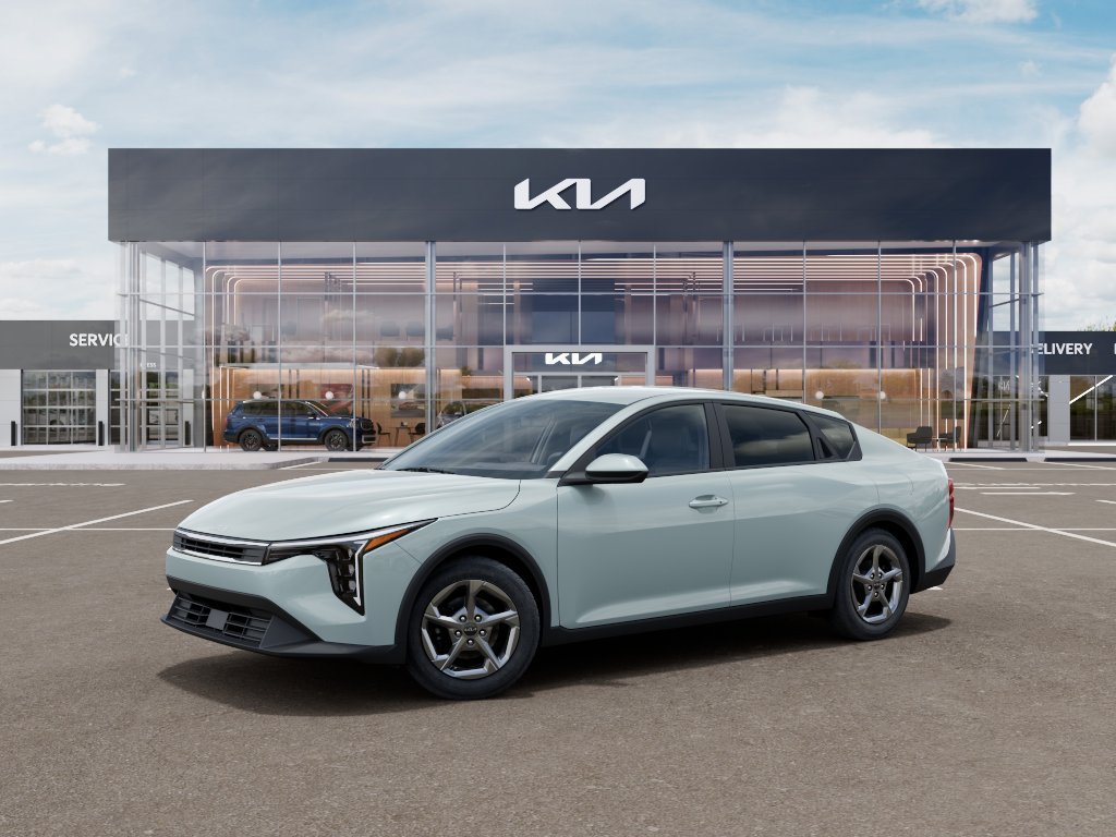 New 2026 Kia K4 LXS FWD image 3