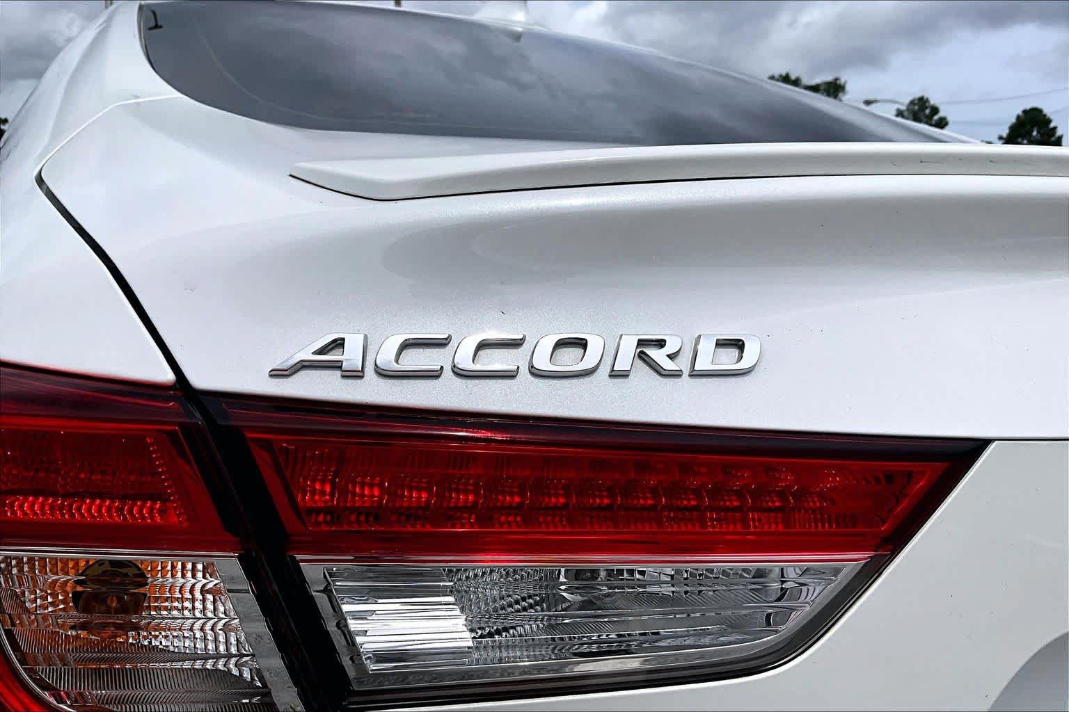 Used 2020 Honda Accord Sport image 31