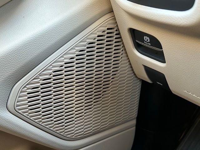 Used 2024 Jeep Grand Cherokee Limited image 18