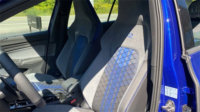 New 2025 Volkswagen Golf R Black Edition image 13