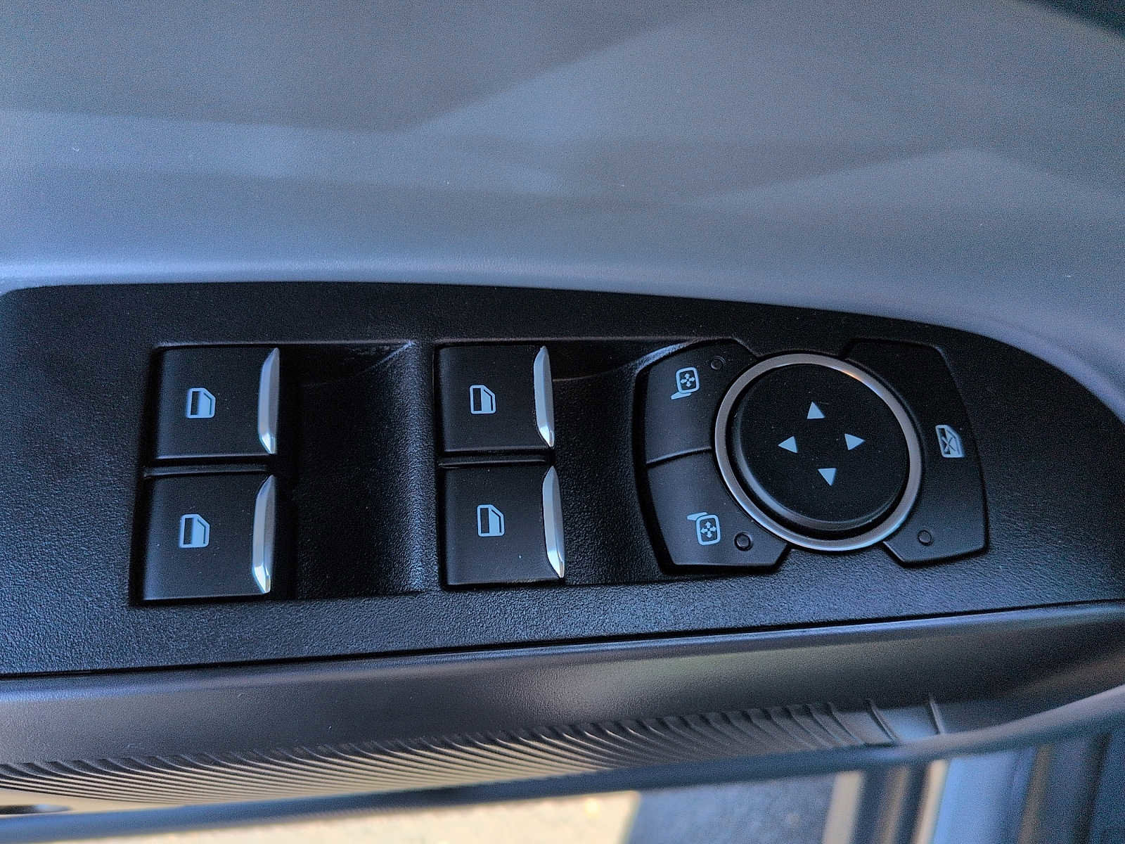 New 2026 Ford Maverick XLT w/ XLT Luxury Package AWD/4WD image 15