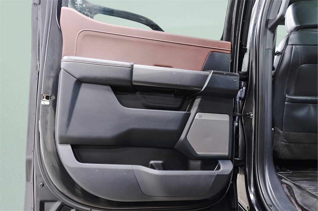 Used 2022 Ford F150 Lariat w/ Equipment Group 502A High image 30