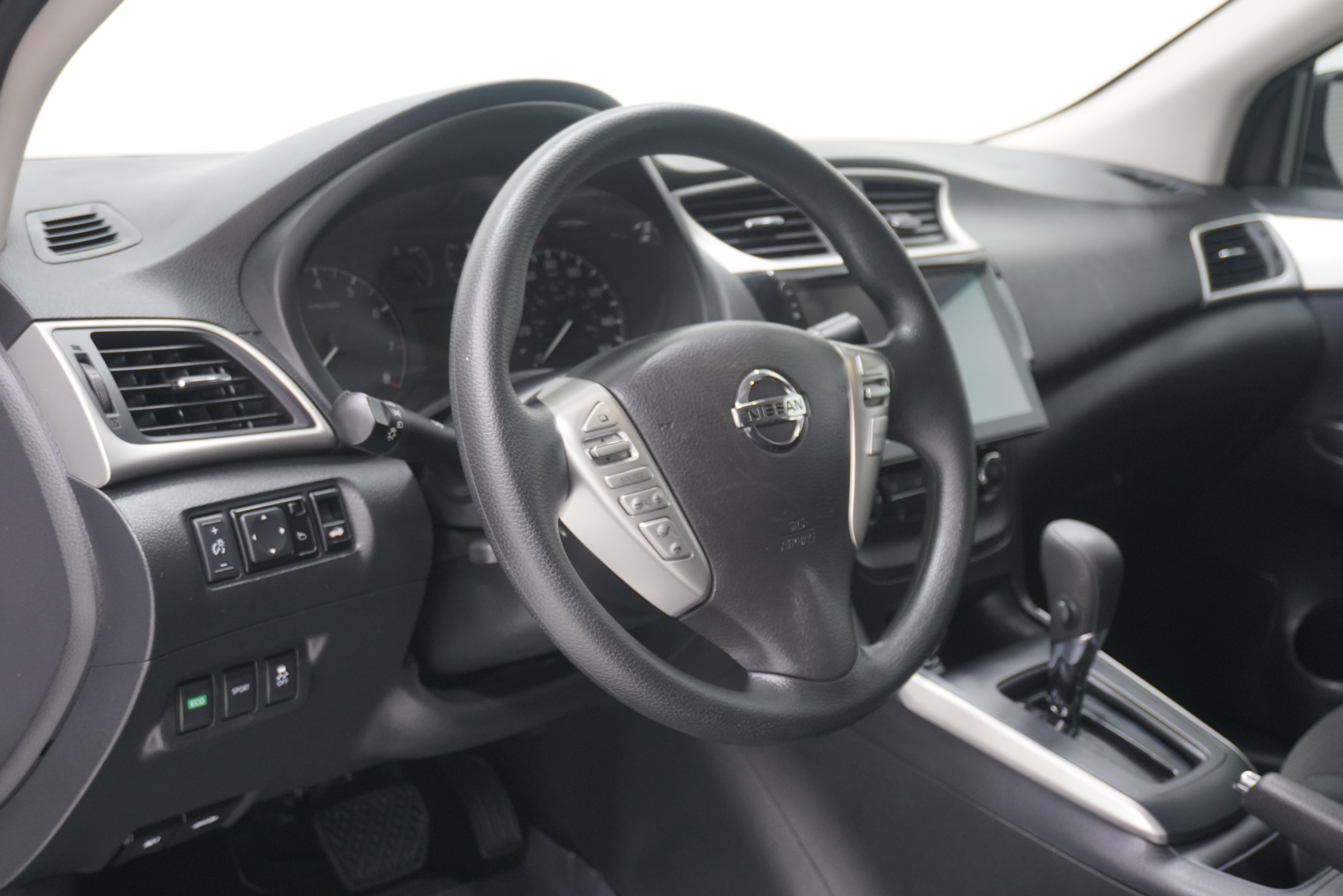 Used 2017 Nissan Sentra S FWD image 10