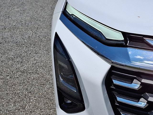 New 2026 Chevrolet Equinox LT w/ Convenience Package II FWD image 6