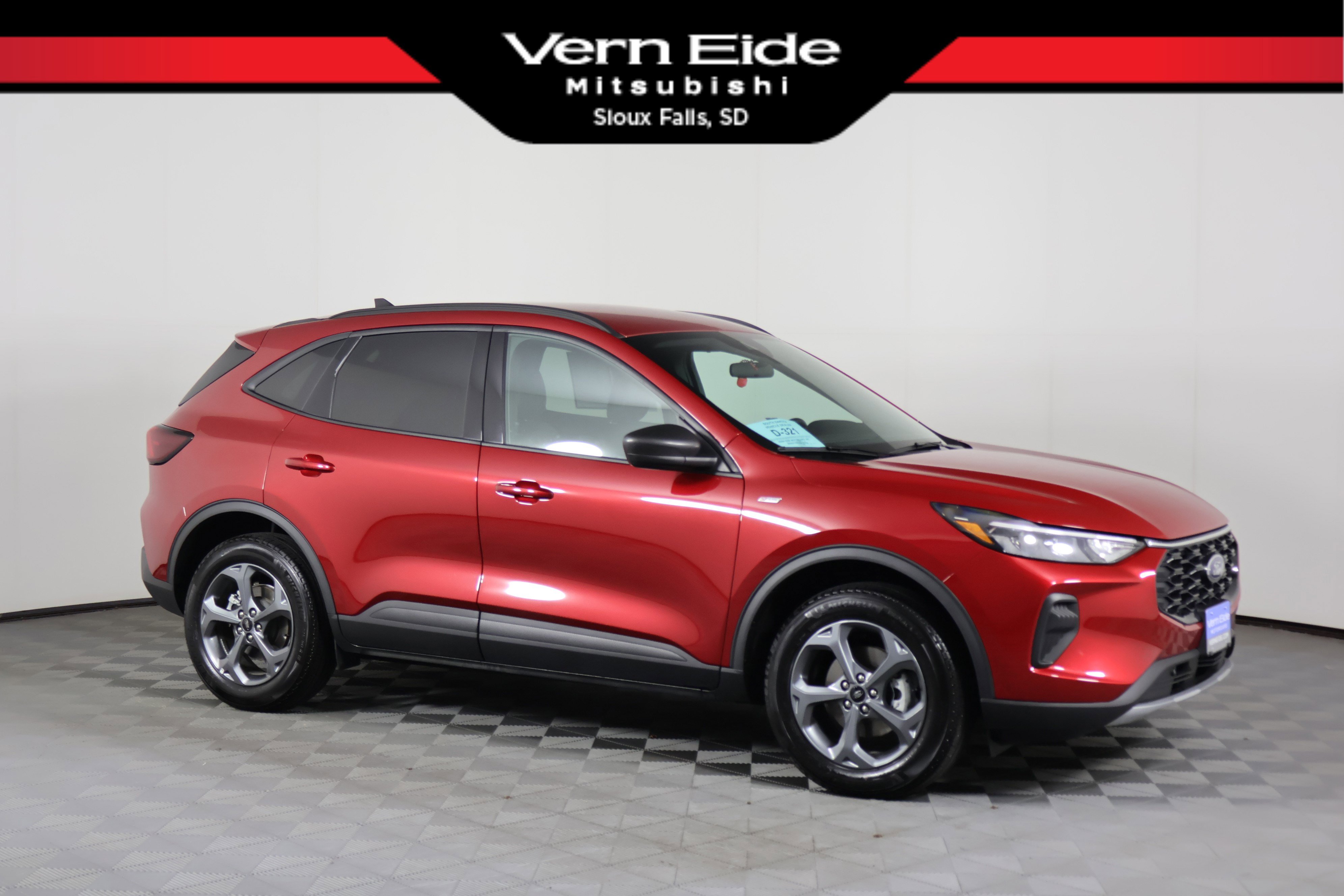 Used 2025 Ford Escape ST-Line w/ Tech Pack #1