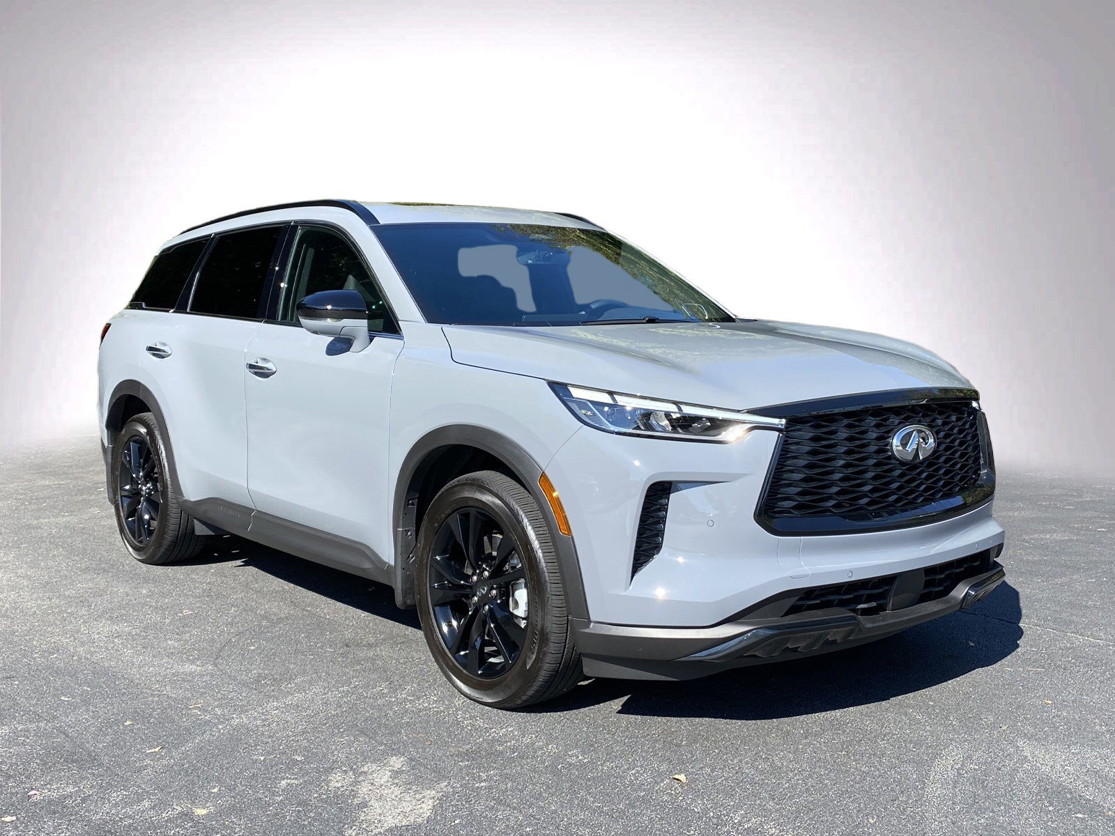 Used 2025 INFINITI QX60 Luxe w/ Black Edition video 2