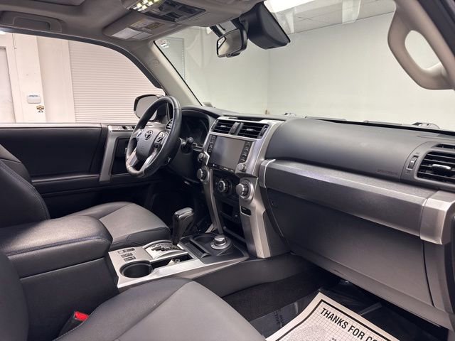 Used 2020 Toyota 4Runner SR5 image 11
