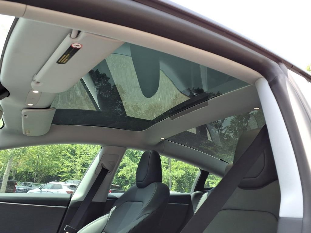 Used 2025 Tesla Model 3 Long Range RWD image 15