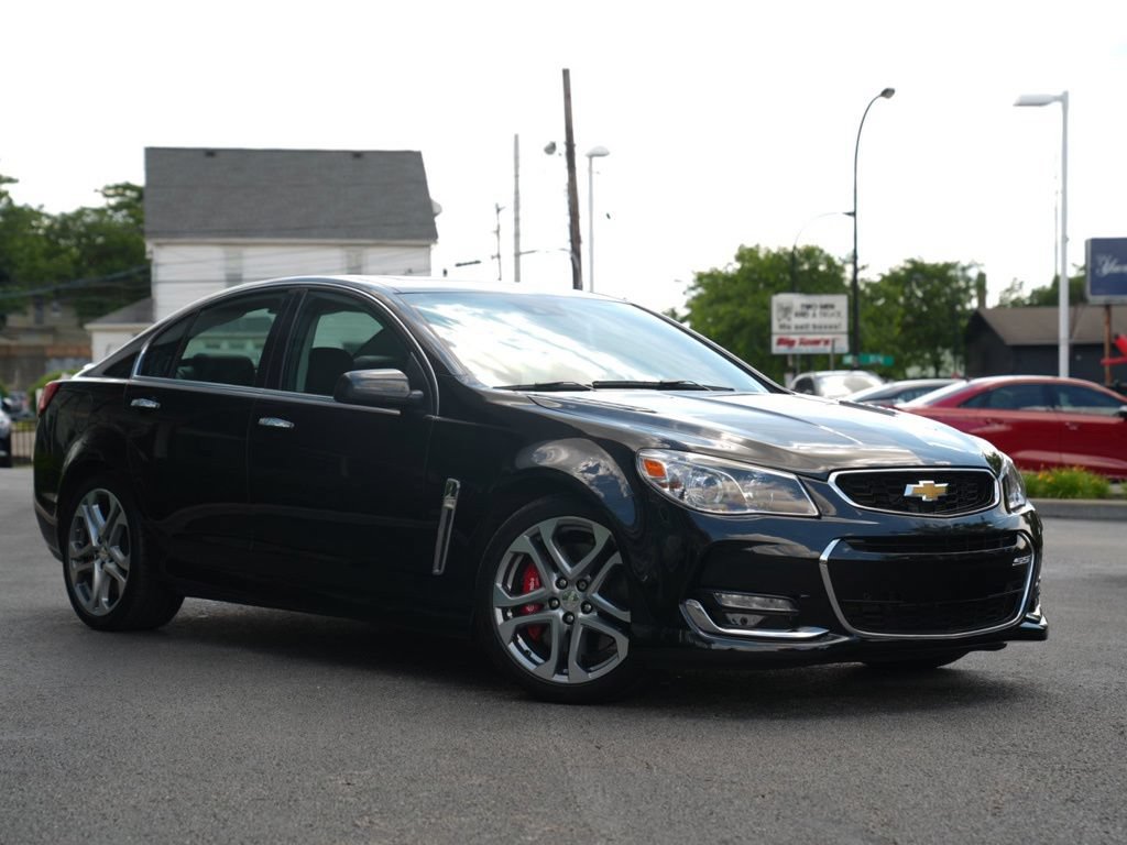 Used 2017 Chevrolet SS RWD image 27