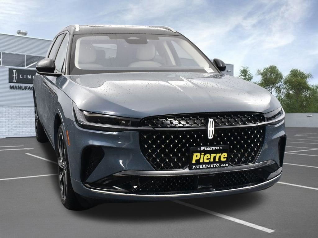 New 2026 Lincoln Nautilus Black Label image 6