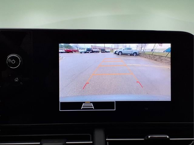 Used 2024 Chevrolet Trax LS w/ LS Convenience Package image 19