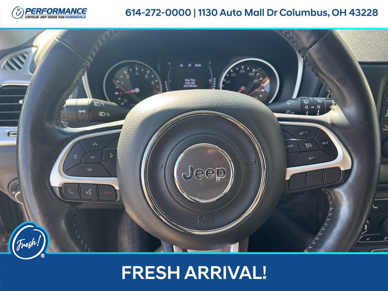 Used 2018 Jeep Compass Latitude w/ Cold Weather Group image 18