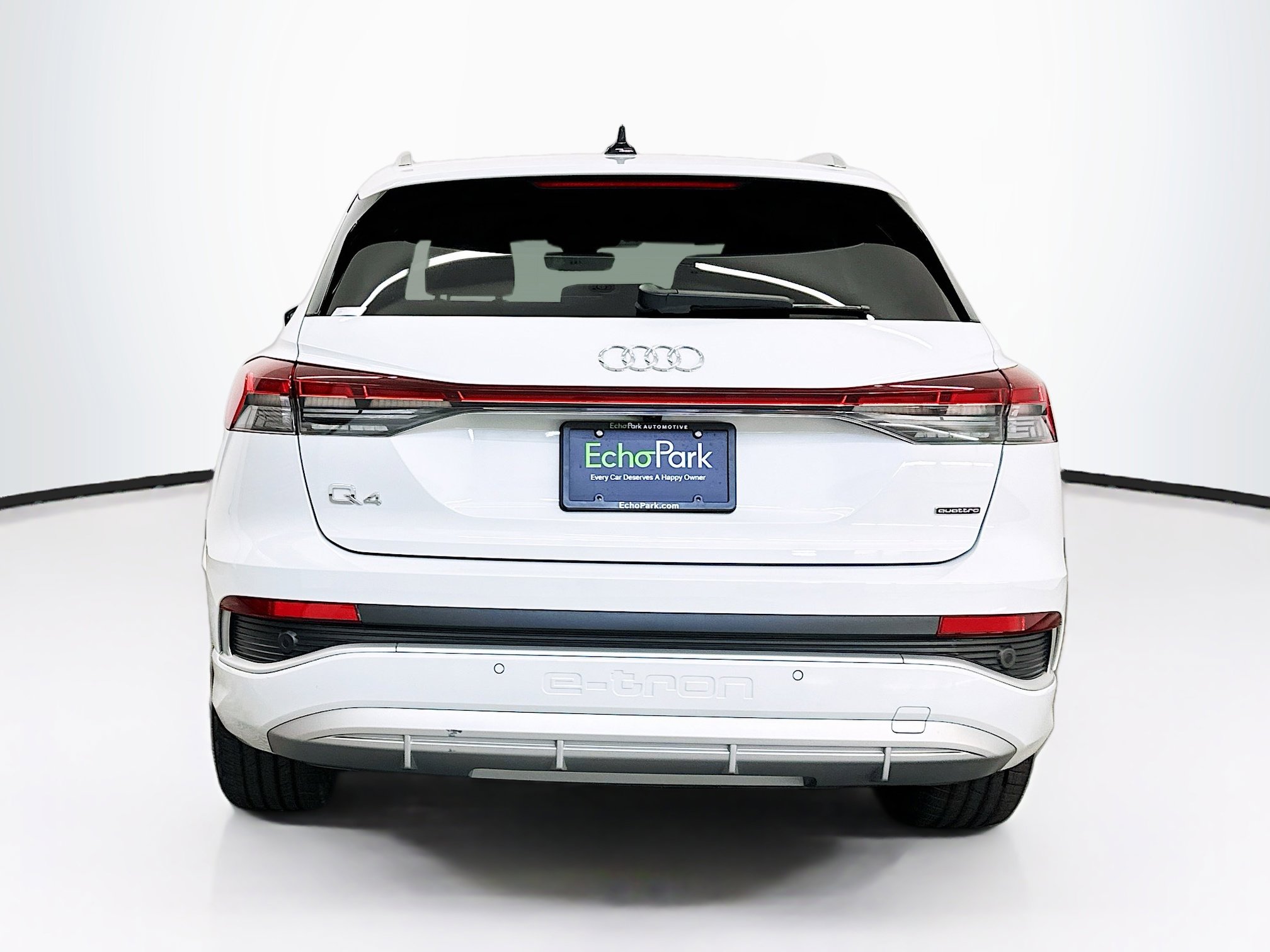 Used 2024 Audi Q4 e-tron Premium w/ Convenience Package AWD/4WD image 7