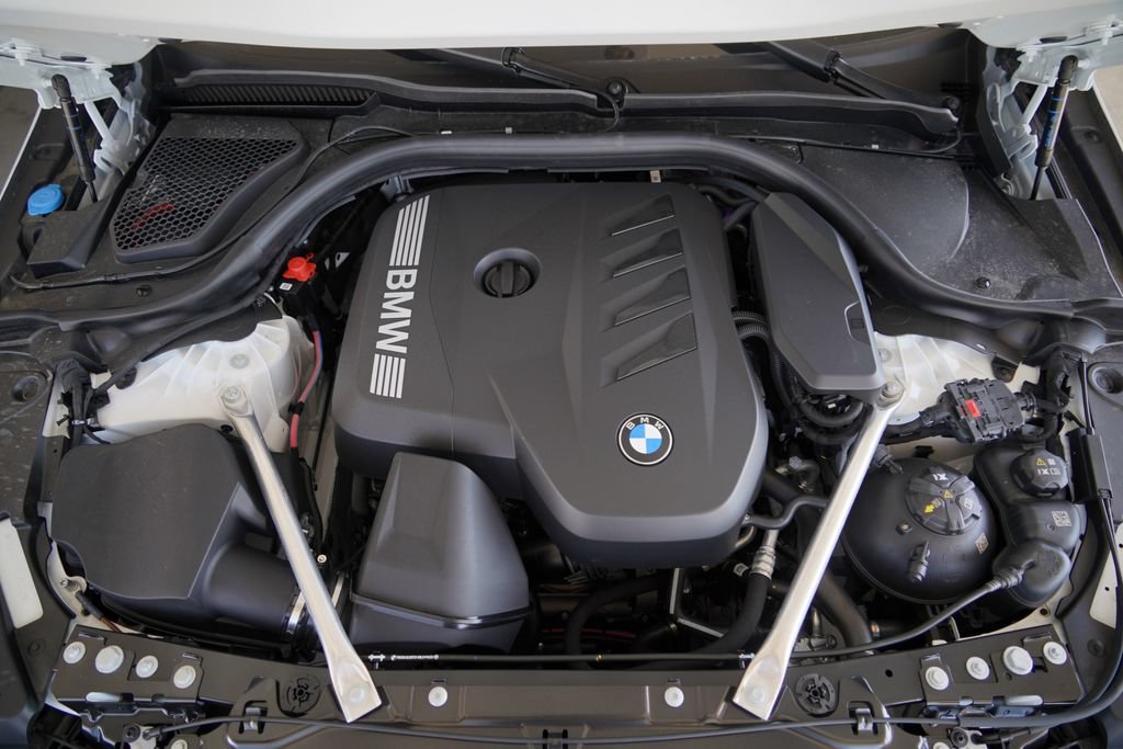 New 2027 BMW 530i w/ M Sport Package RWD image 21