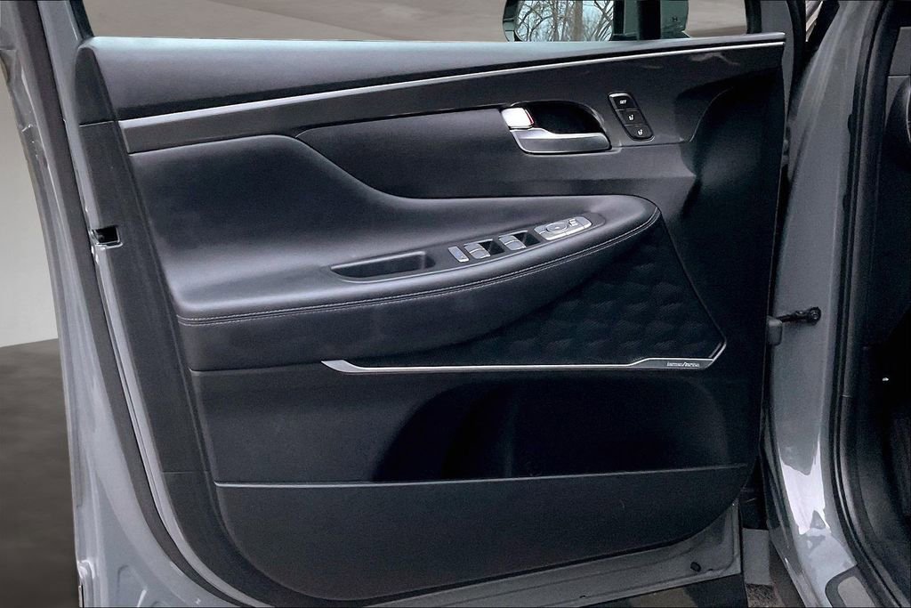 Used 2022 Hyundai Santa Fe Calligraphy image 19