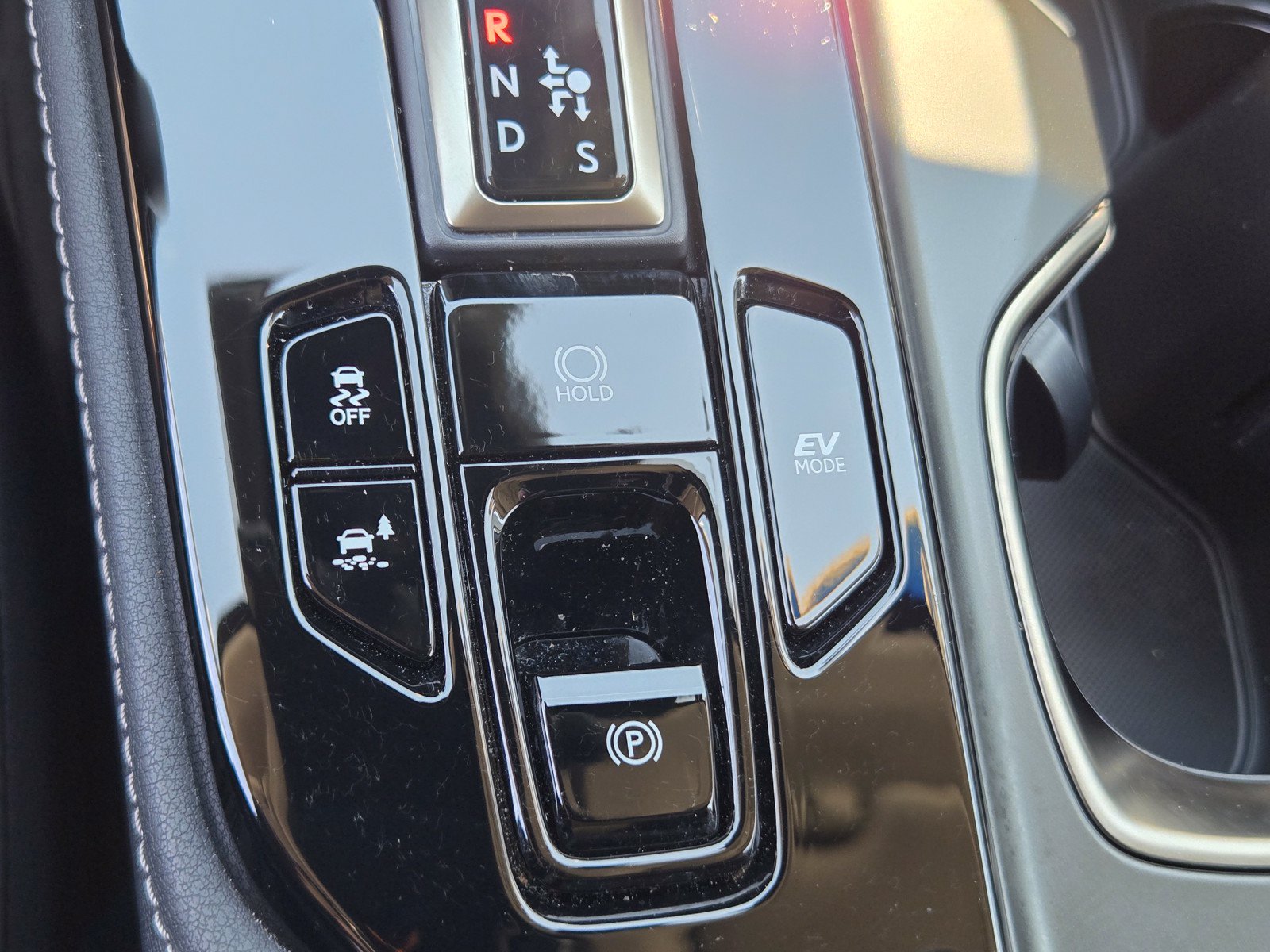 Used 2025 Lexus NX 350h AWD w/ Accessory Package (2T) image 21