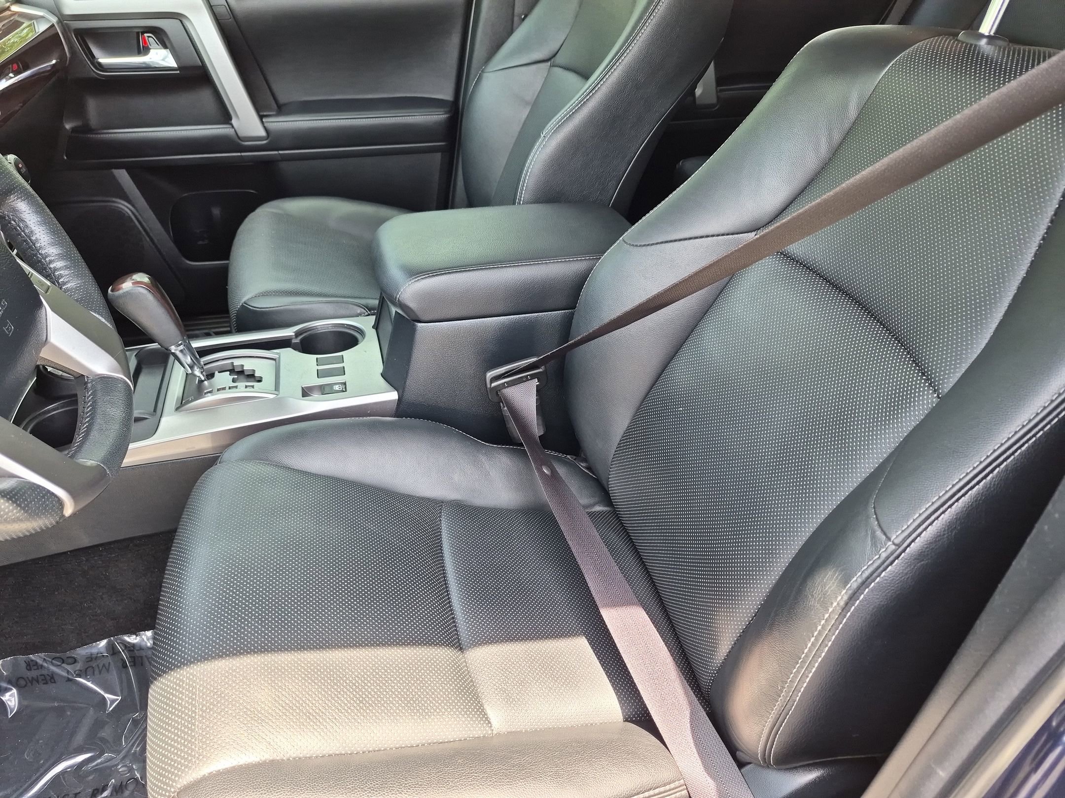 Used 2024 Toyota 4Runner Limited AWD/4WD image 16