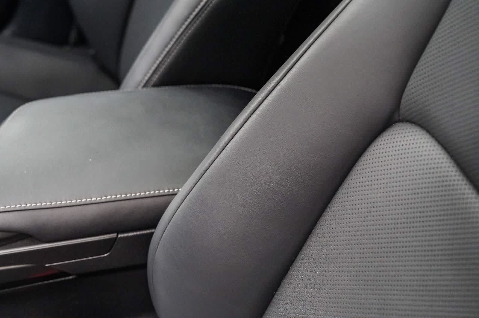 Used 2023 Lexus IS 300 w/ Premium Package RWD image 20