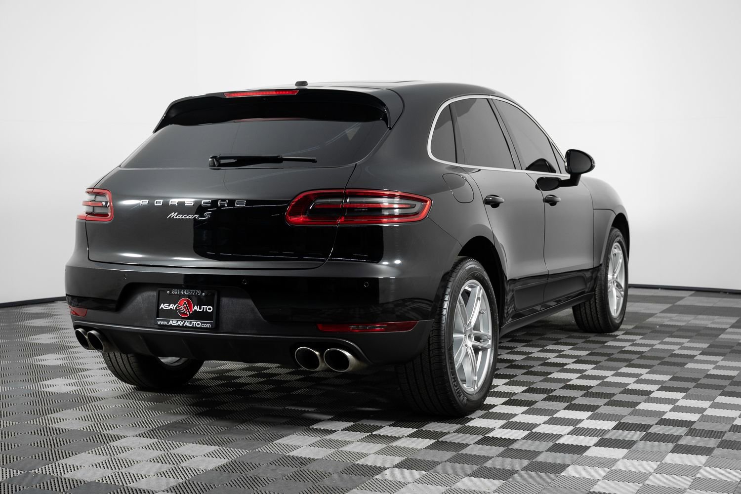Used 2016 Porsche Macan S image 7