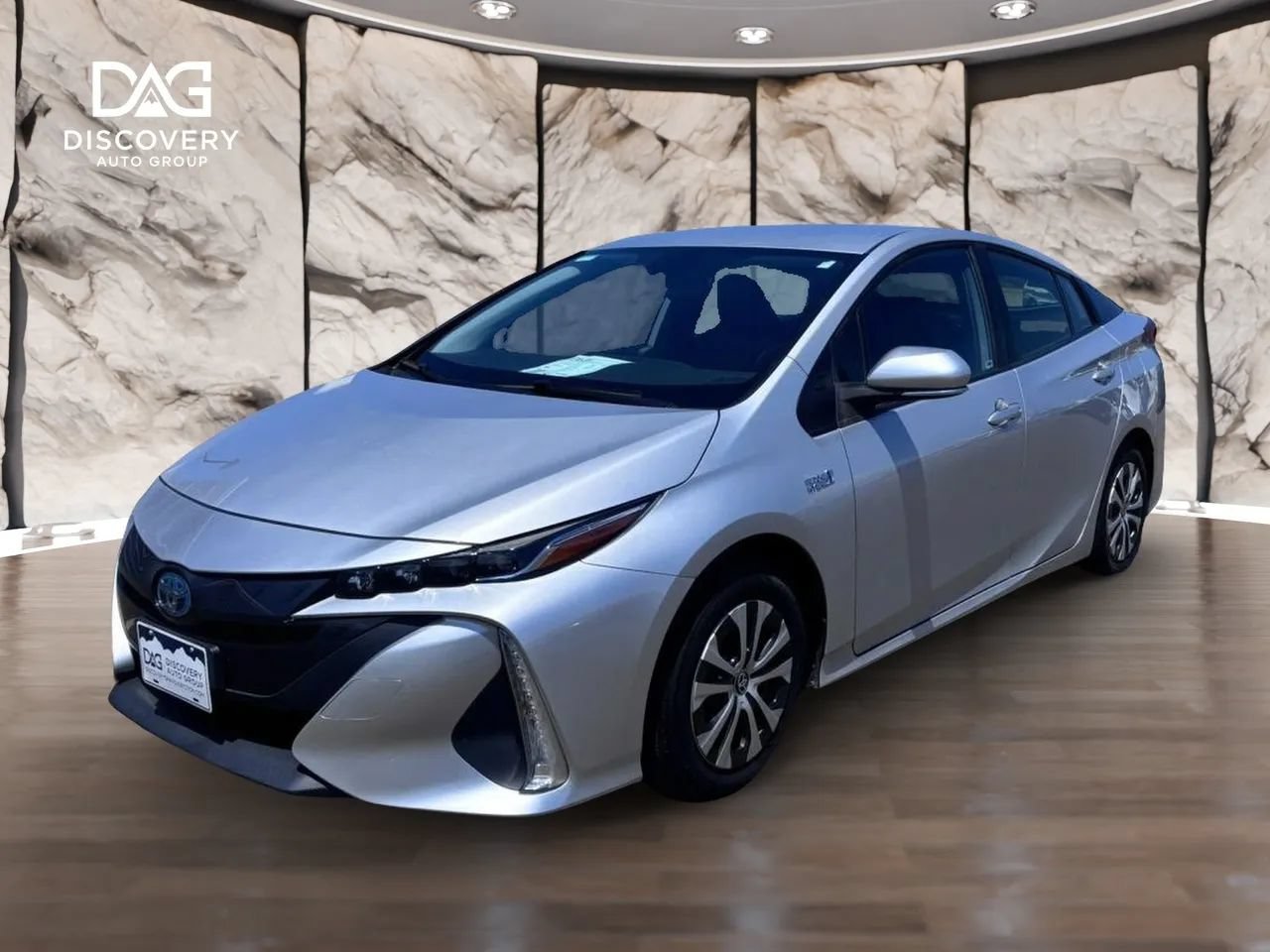 Used 2021 Toyota Prius Prime XLE w/ Carpet Mat Package (TMS) FWD image 1
