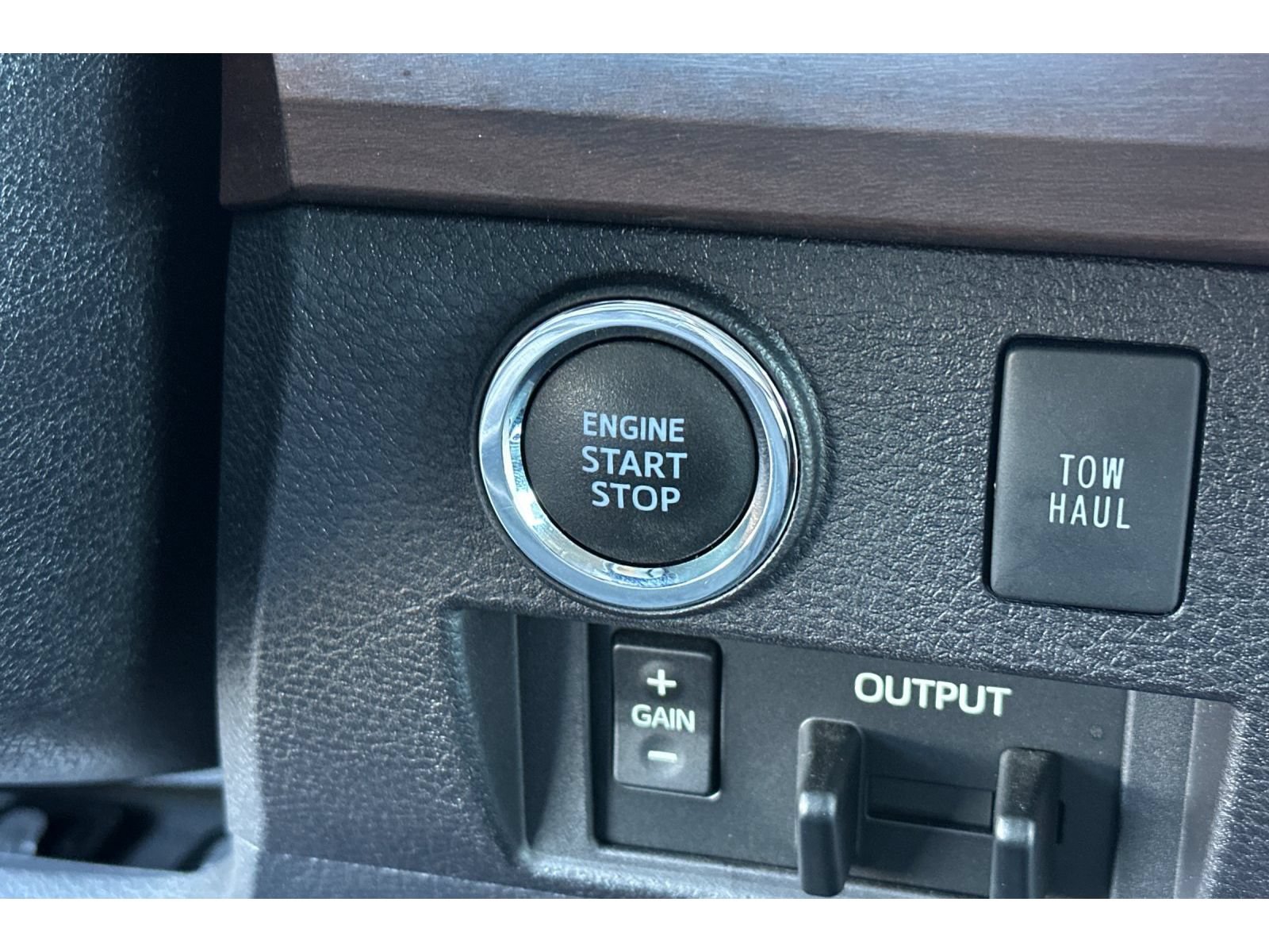 Certified 2021 Toyota Tundra Limited w/ Limited Premium Package RWD image 26