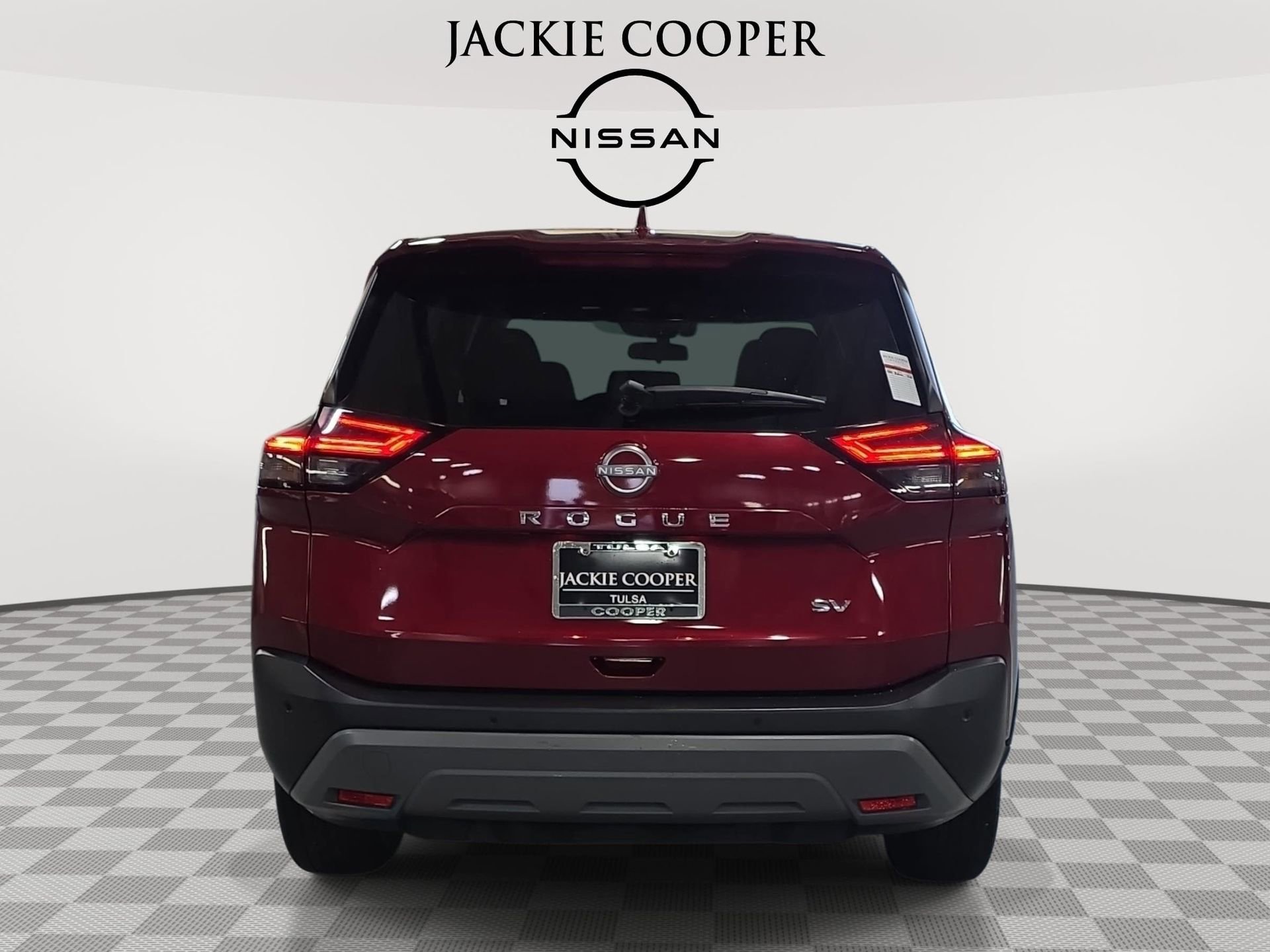 Used 2023 Nissan Rogue SV FWD image 6