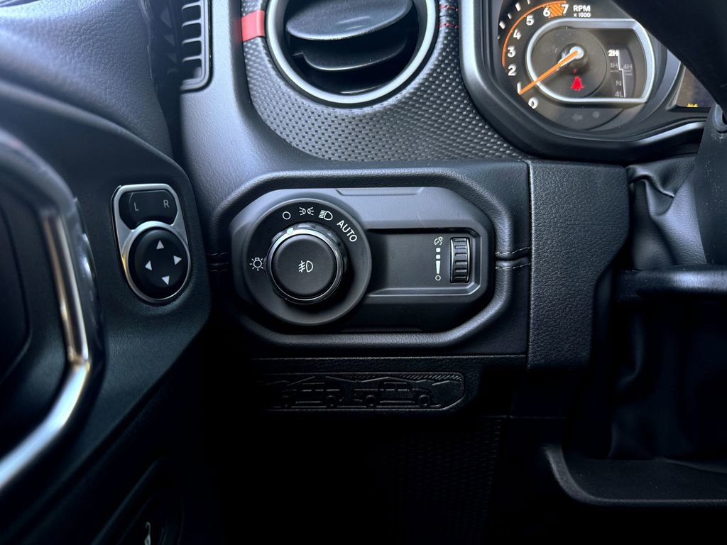 New 2026 Jeep Wrangler Unlimited Rubicon image 17
