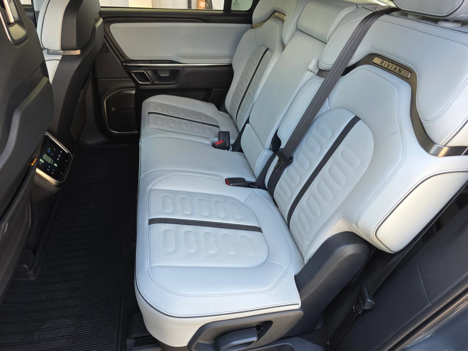 Used 2023 Rivian R1S Adventure Quad AWD/4WD image 35