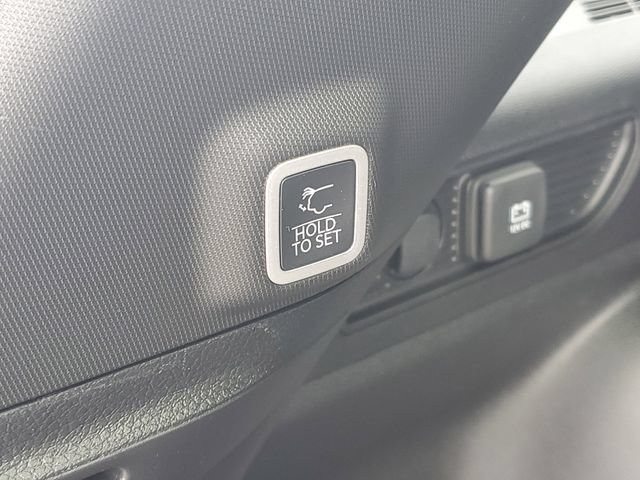 New 2026 Jeep Grand Cherokee Altitude AWD/4WD image 10