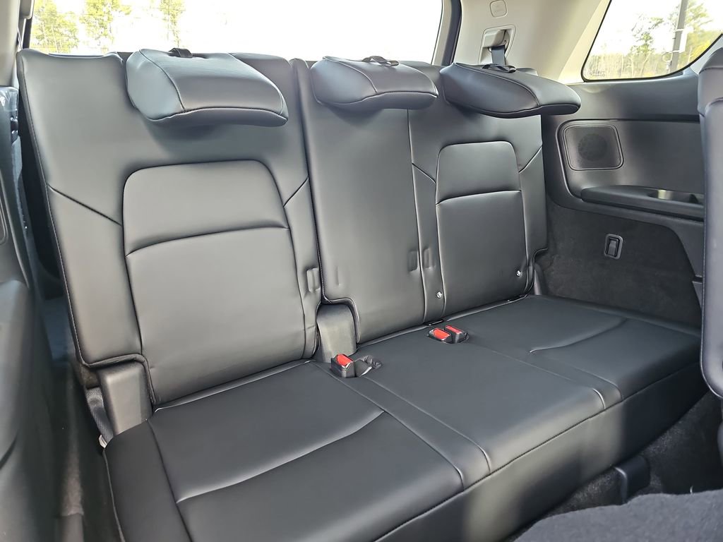 New 2026 Nissan Pathfinder Platinum image 14