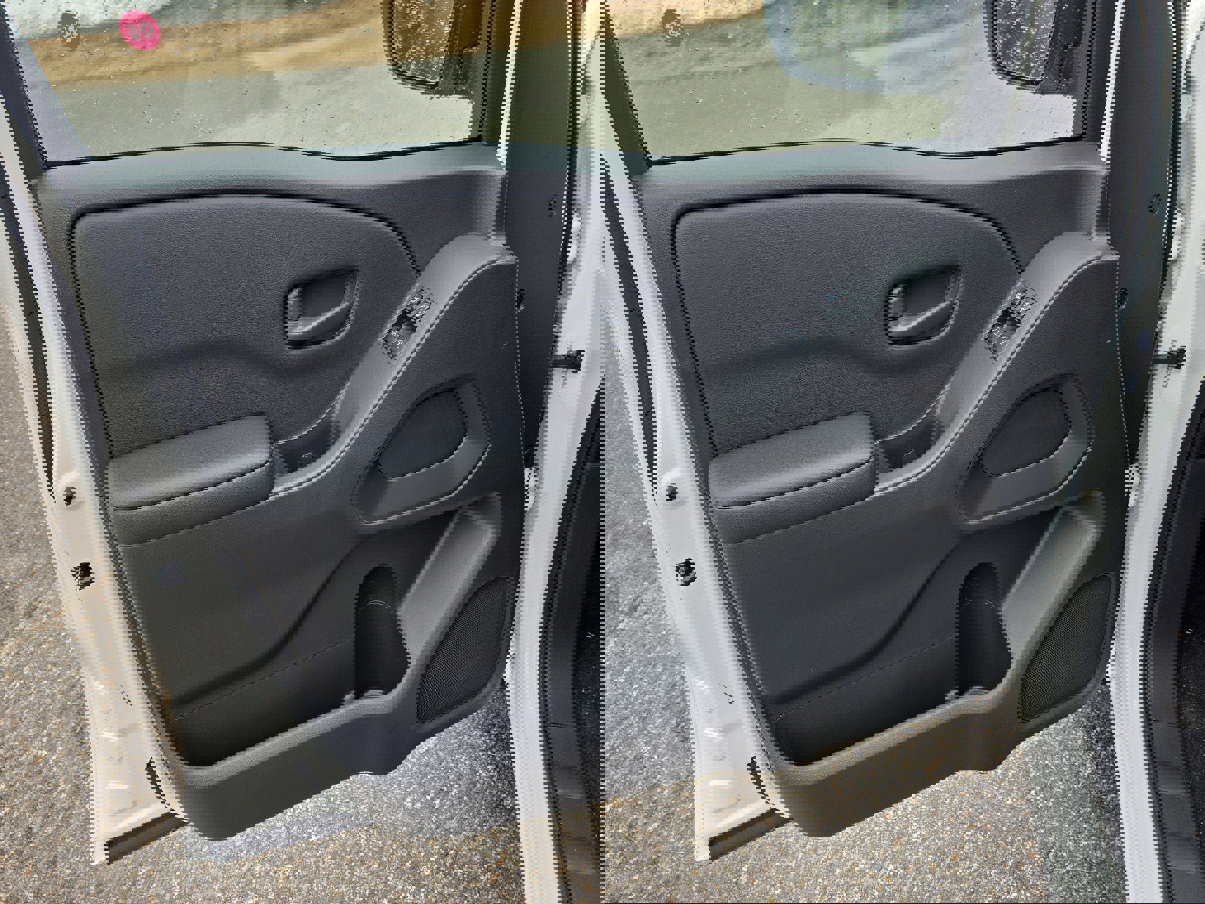 New 2026 Nissan Frontier S image 17