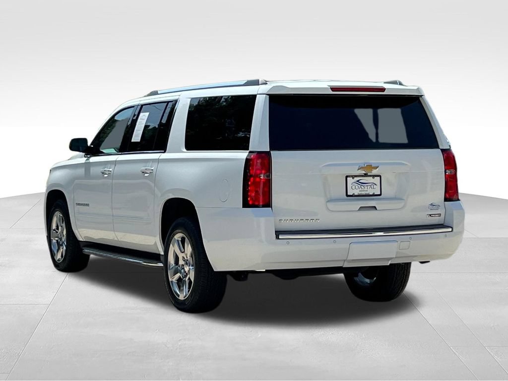 Used 2017 Chevrolet Suburban Premier AWD/4WD image 14