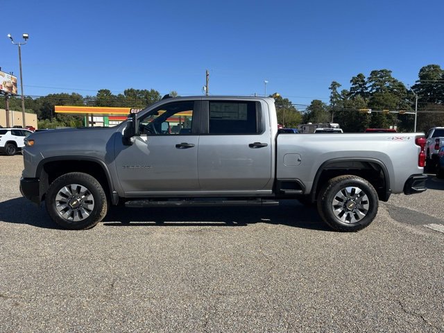 New 2026 Chevrolet Silverado 2500 Custom image 4